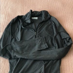 Columbia pullover